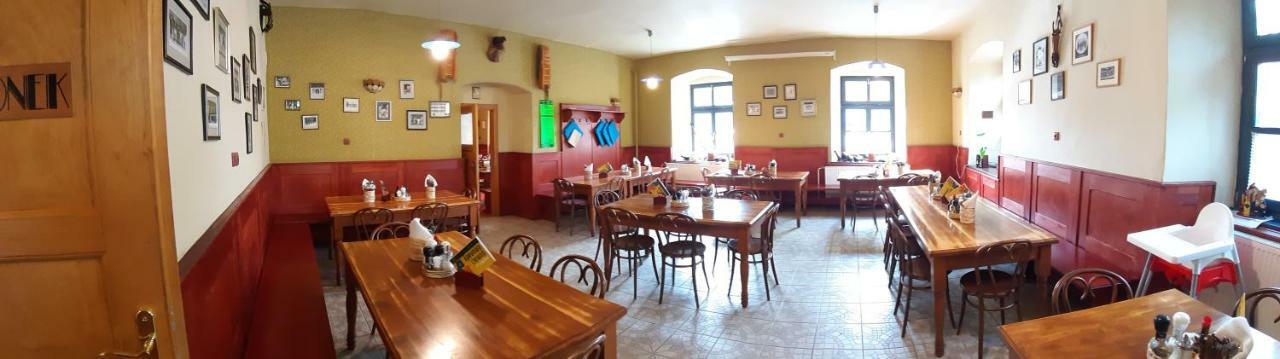 Penzion A Restaurace U Hajku Nové Dvory المظهر الخارجي الصورة